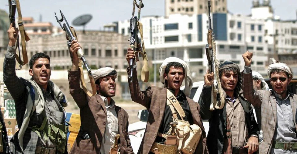 AS dan Inggris Bombardir Houthi